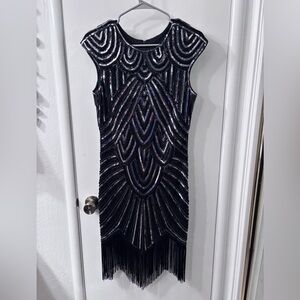 Chic Sequin Roaring 20s Flapper Dress